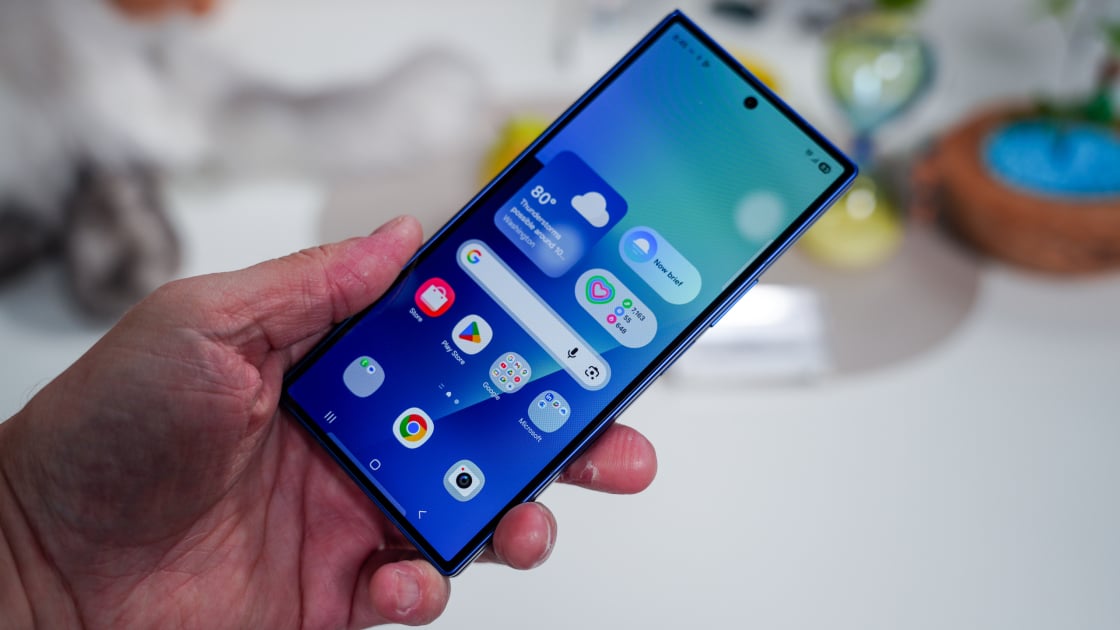 Samsung Galaxy Z Fold 7 vs. Z Fold 6: Should You Spring for an Upgrade? Samsung Galaxy Z Fold 7 vs. Z Fold 6: Should You Spring for an Upgrade?